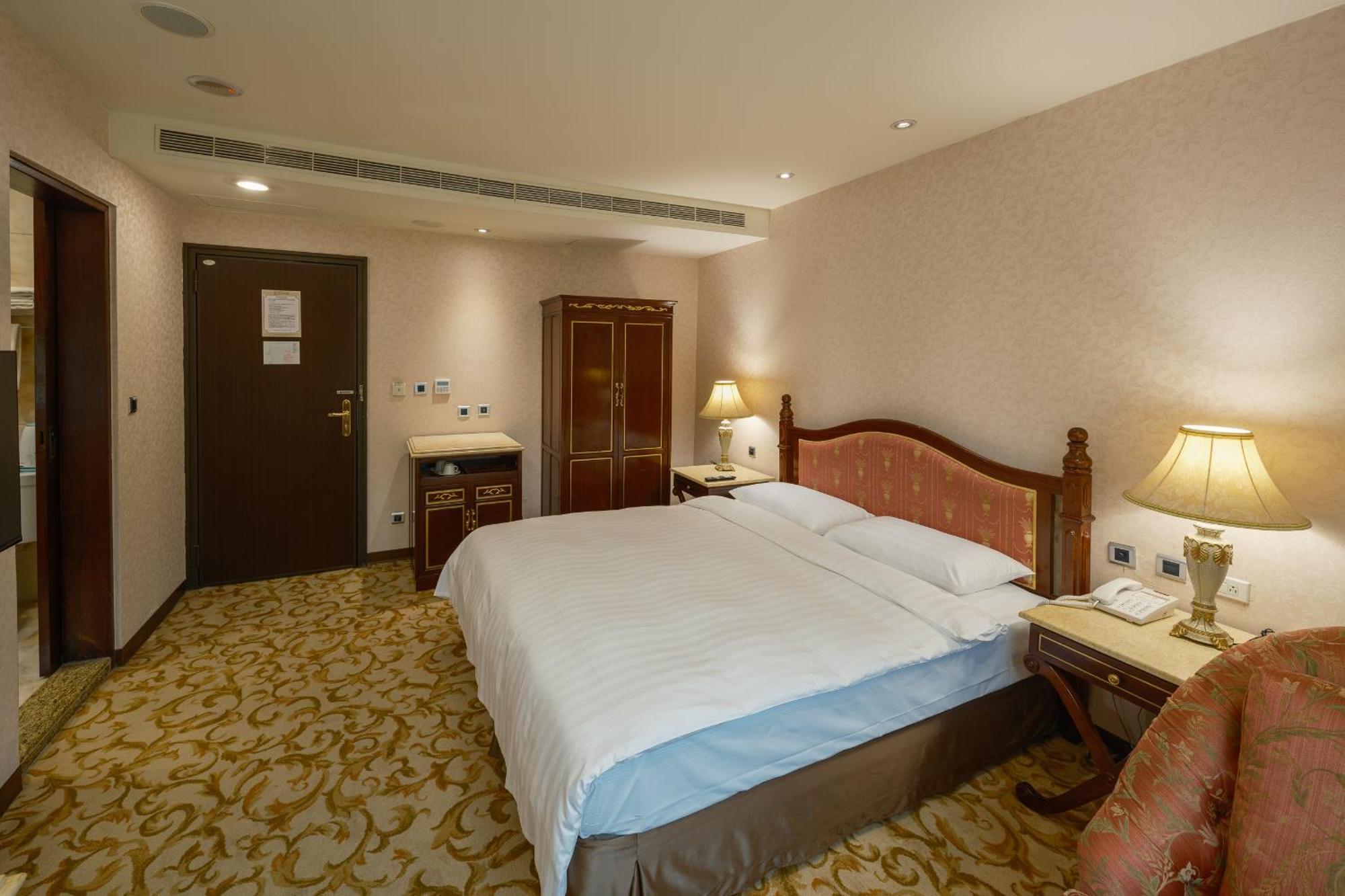 Grand Pleasure Spring Hotel Taipéi Exterior foto